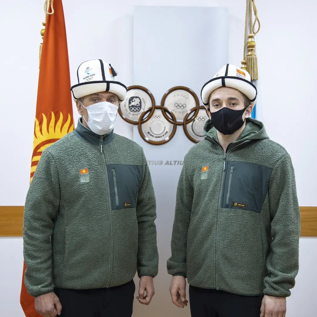 Кыргызстан командасынын Пекин олимпиадасына кие турган расмий кийими