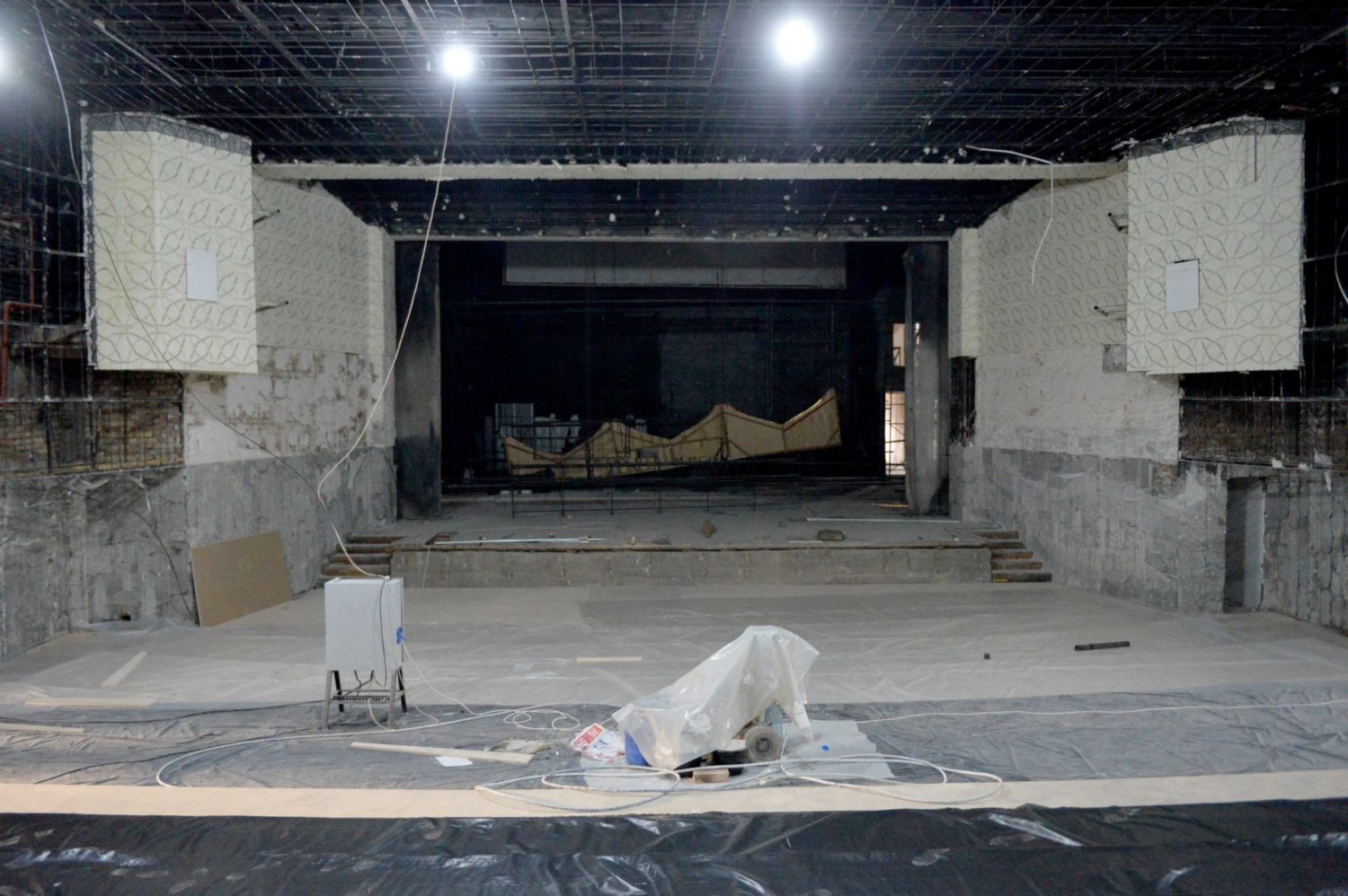Өзбекстан Оштогу Бабур атындагы өзбек музыкалык драма театр имаратын реконструкциялайт