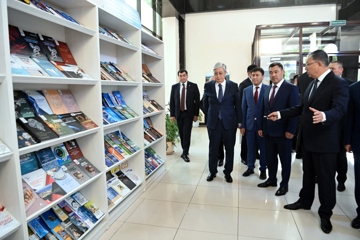 Бишкекте Аль-Фараби атындагы Казак университетинин филиалы иштей баштайт