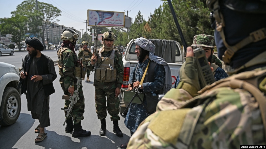 ЖМК: Талибдердин командири Тажикстанды бир жумада басып алууга кудурети жетерин айтты
