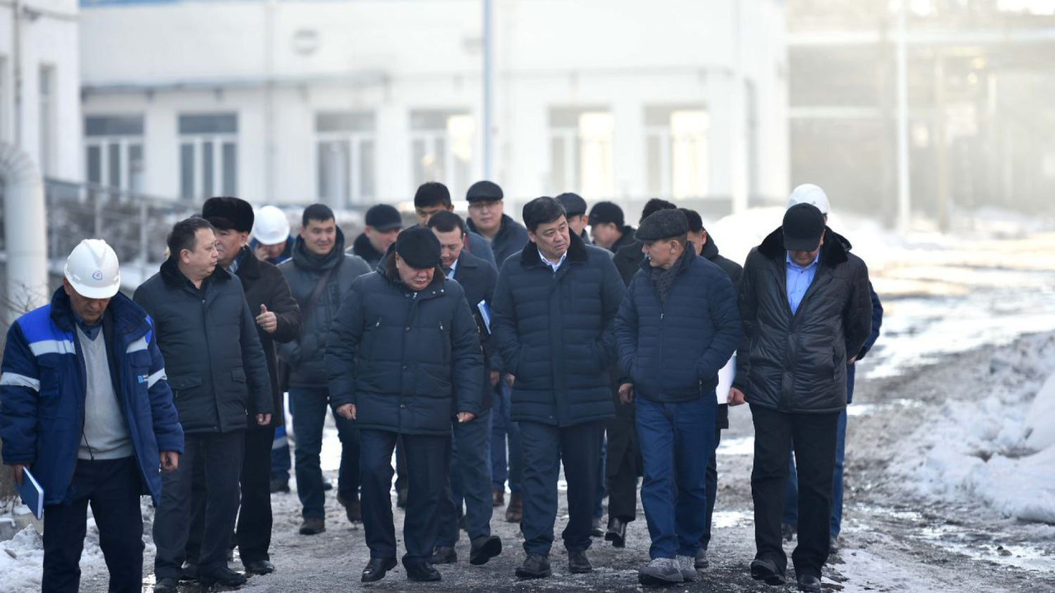Министрлер кабинети: «Жылытуу мезгилине карата Бишкек ЖЭБинде маселе жаралбайт»