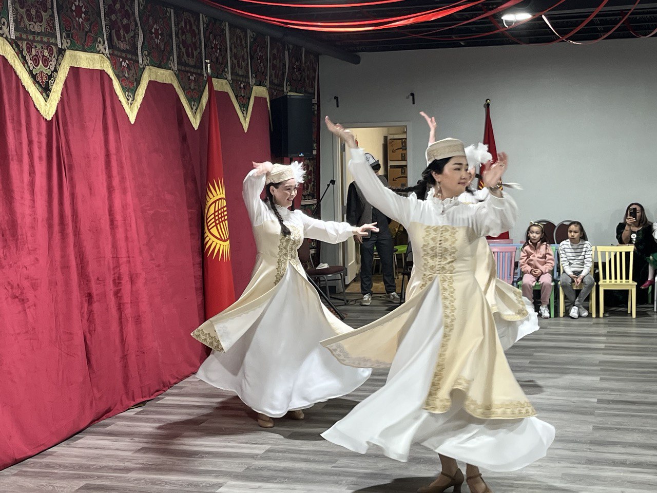 Чикагодо Кыргызстандын АКШдагы алгачкы этно-маданий көргөзмөсү ачылды